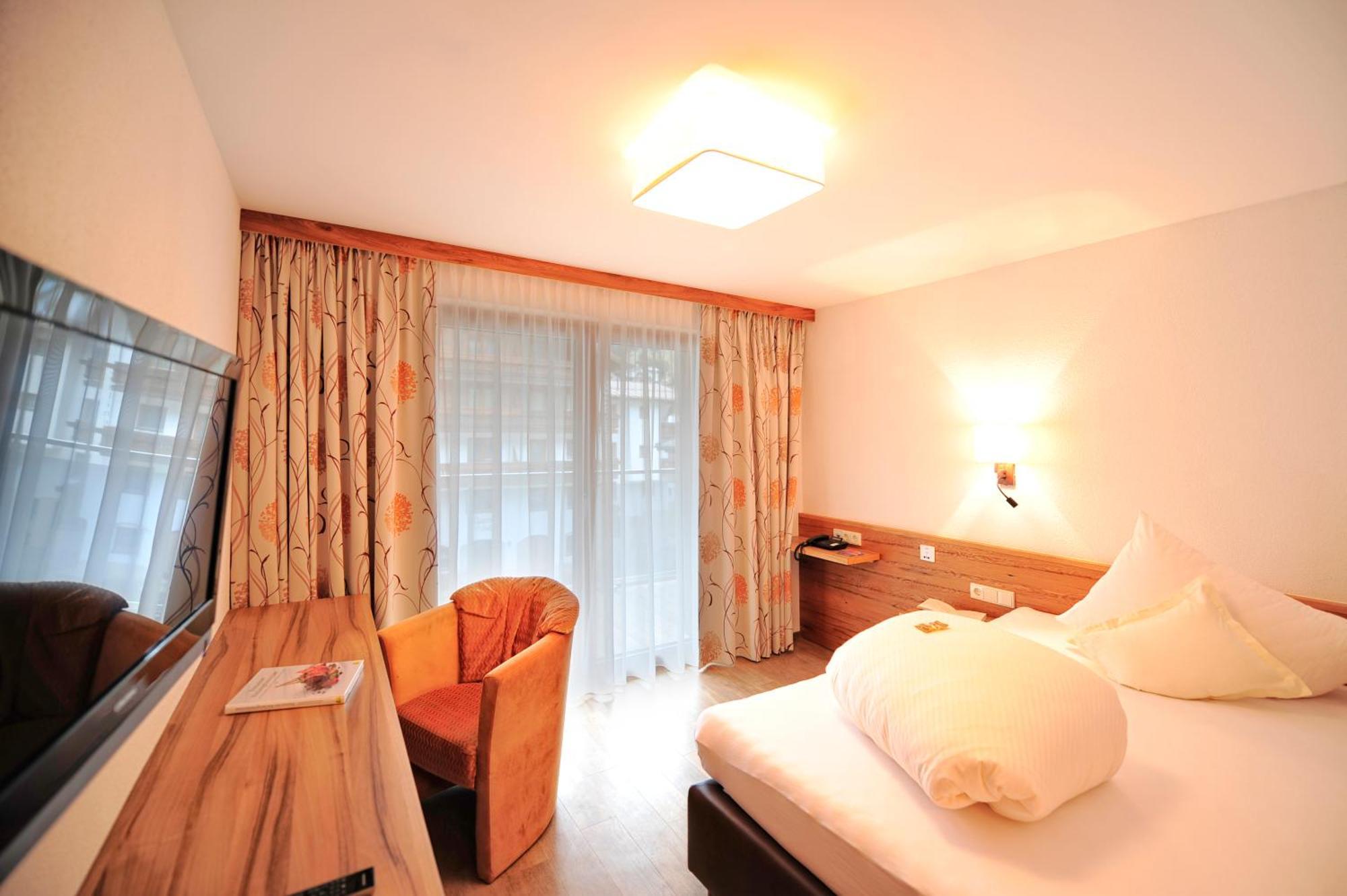 Hotel Arnika Ischgl Exterior photo
